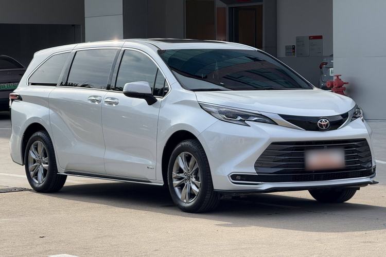 Used Toyota Sienna 2024 2.5L Hybrid Four-Wheel Drive Prestige Edition
