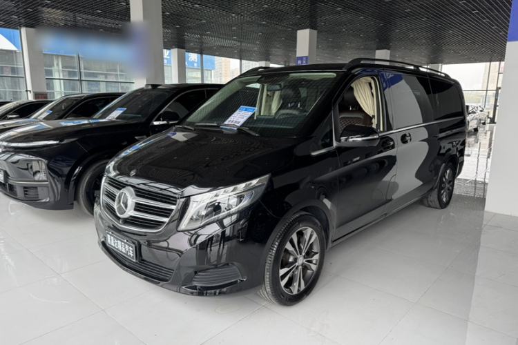 Used Mercedes-Benz V-Class 2017 V 260 L Prestige Extended Edition
