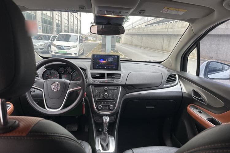 Used Buick Encore 2015 1.4T Automatic Two-Wheel Drive Urban Elite Version
