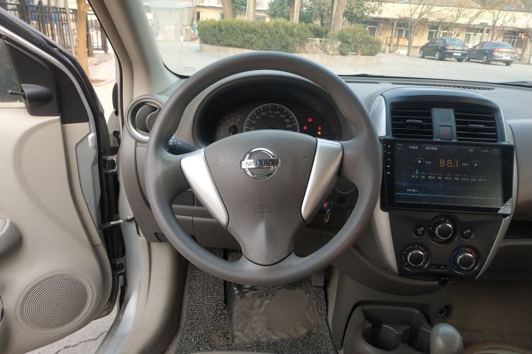 Used Nissan Sunny 2015 1.5XE Manual Comfort Edition