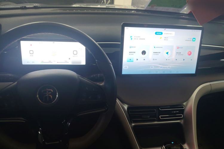 Used BYD Song Pro New Energy 2024 HONOR Edition DM-i 110KM Beyond Model
