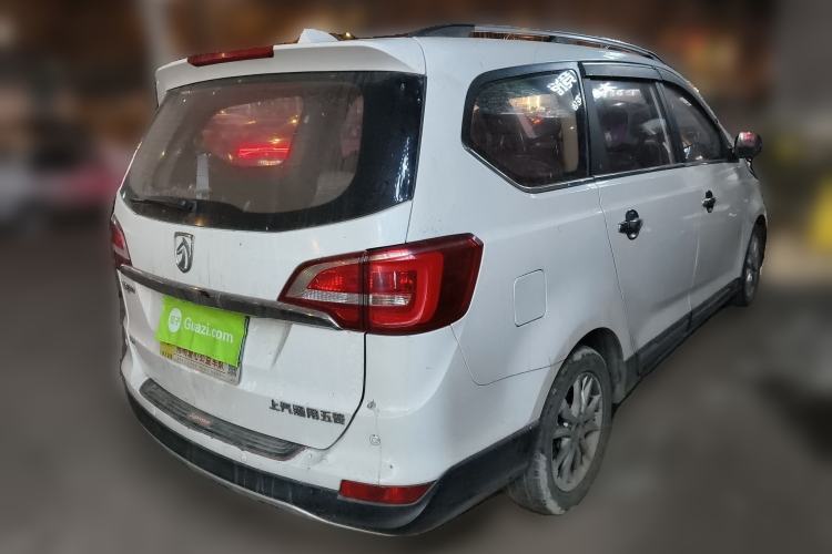 Used Baojun 730 2016 1.5T Manual Luxury Edition 7 Seats
