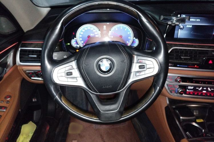 Used BMW 7 Series 2016 730Li Luxury Model
