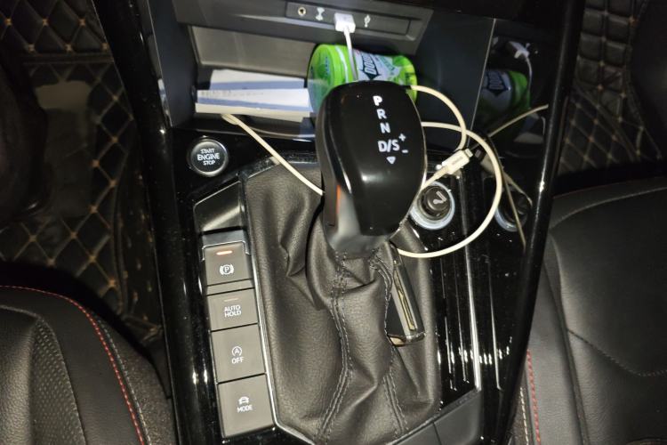 Used Volkswagen Tayron 2019 330TSI Two-Wheel Drive Luxury Model China VI Standard
