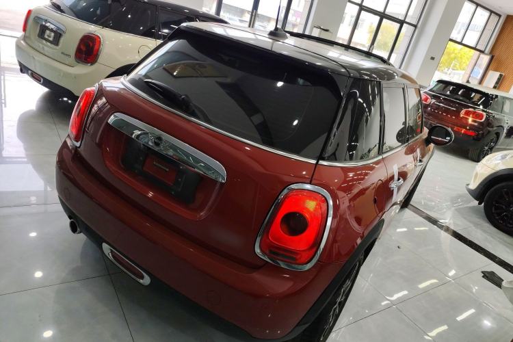 Used  MINI 2015 1.5T COOPER Fun Five-Door Edition
