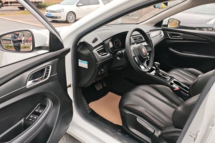 Used Roewe i5 2020 1.5L Automatic 4G Connected Linghao Edition