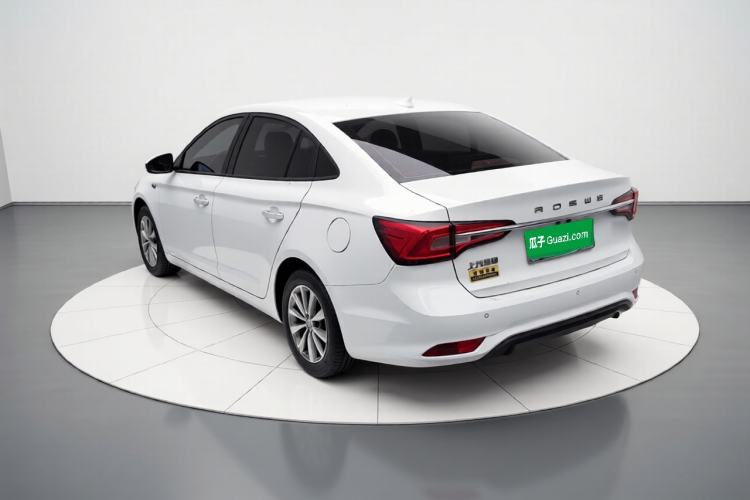Used Roewe i5 2020 1.5L Manual 4G Connect Luxury Edition