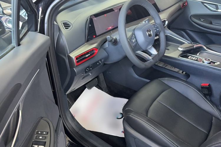 Used Changan UNI-T 2020 1.5T Prestige Version
