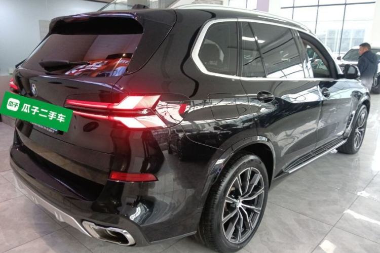 Used BMW X5 2023 xDrive 30Li M Sport Package