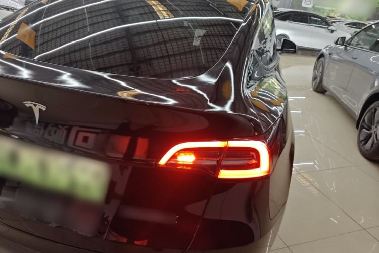 Used Tesla Model Y 2021 Performance High-Performance All-Wheel-Drive Version
