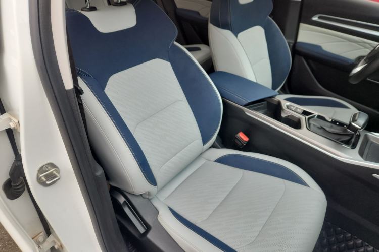 Used Geely Auto Emgrand 2022 4th Generation 1.5L CVT Flagship Model
