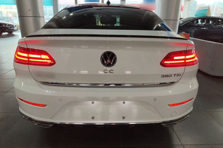 Used Volkswagen FAW-Volkswagen CC 2023 380TSI Striking Edition
