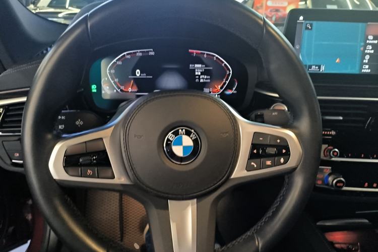 Used BMW 5 Series 2022 Restyled 525Li M Sport Package
