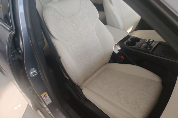 Used BYD Qin PLUS 2025 DM-i Smart Drive 120KM Superior Model
