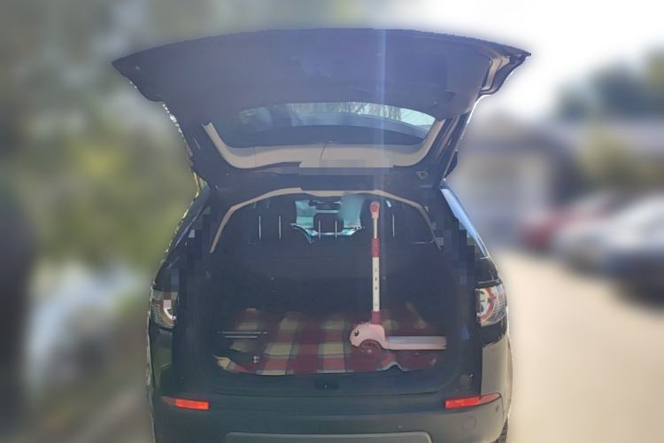 Used Land Rover Discovery Sport 2019 240 PS SE Version China VI Standard