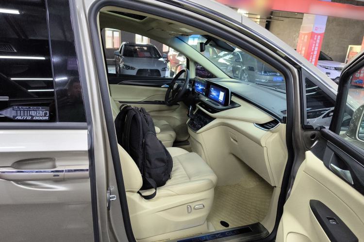 Used Buick GL8 2023 ES Lu Zun Luxury Edition and Yue Version
