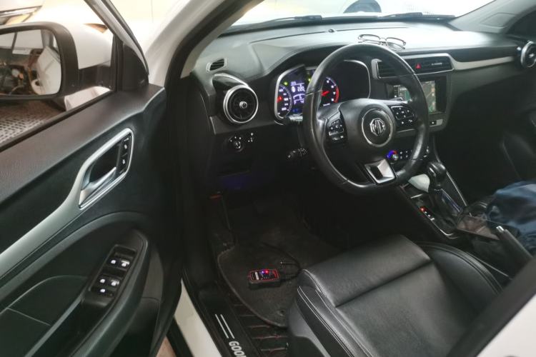 Used MG ZS 2017 1.5L Automatic Luxury Internet Edition