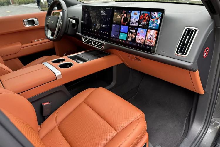 Used Li Auto L8 2023 Pro Model
