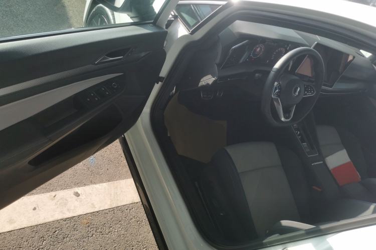 Used Volkswagen Golf 2025 300TSI R-Line