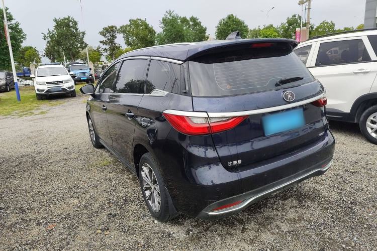 Used BYD Song MAX 2019 1.5T Automatic Smart Connect Ruiyi Sunroof Version 6 Seats China VI Standard
