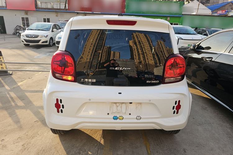 Used Roewe Clever 2021 302 km New Four-Seater Super-Efficient Version
