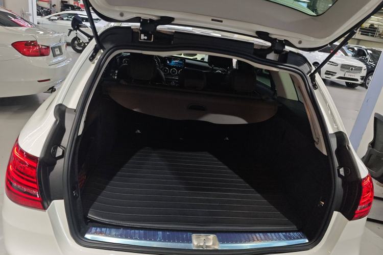 Used Mercedes-Benz C-Class 2020 C 200 station wagon
