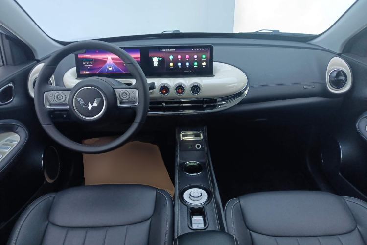 Used Wuling Bingo 2023 333 km Lingxi Connected+ Version
