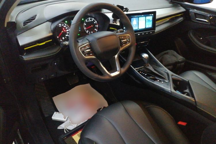 Used Roewe i5 2021 1.5L CVT Platinum Edition
