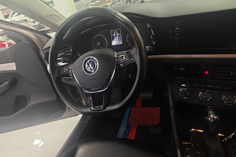 Used Volkswagen Bora 2021 1.5L Automatic Fashionable Smart Connectivity Version
