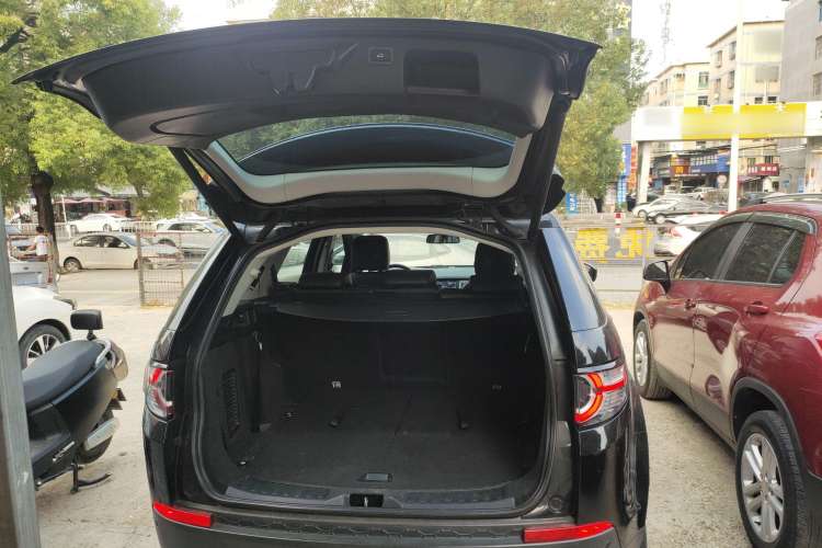 Used Land Rover Discovery Sport 2017 2.0T HSE
