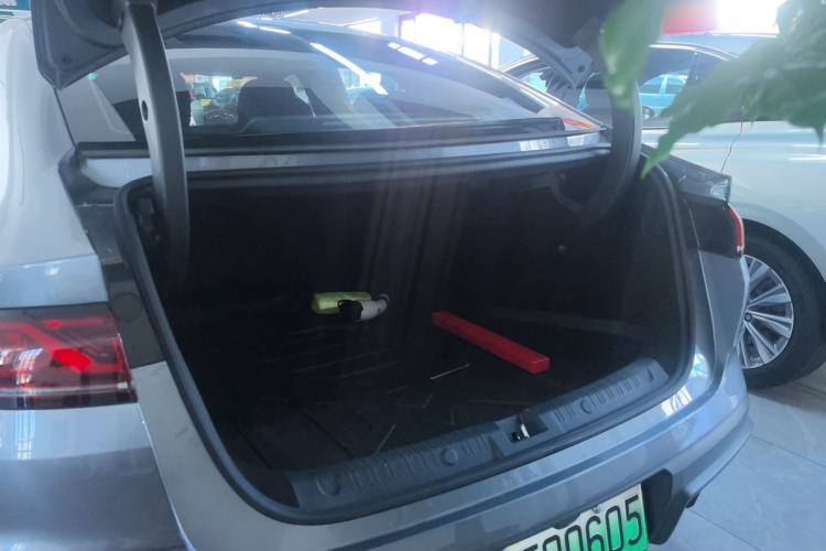 Used BYD Qin L 2024 DM-i 120KM Leading Model
