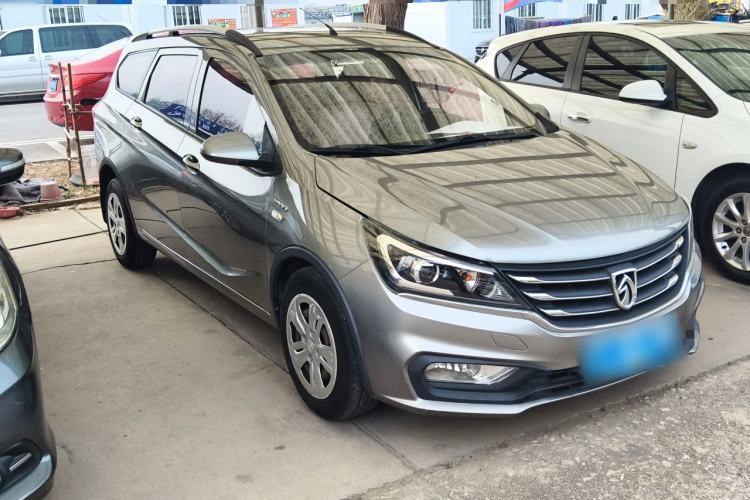 Used Baojun 310W 2017 1.5L Manual Comfort Model China V Standard