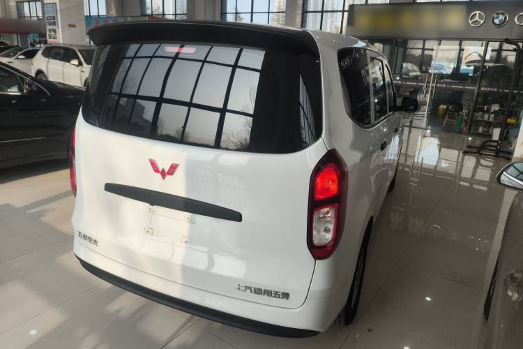 Used Wuling Hongguang New Energy 2024 All-Electric Model 300KM Standard Version
