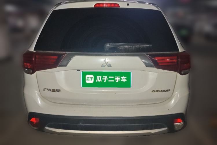 Used Mitsubishi Outlander 2018 2.0L Two-Wheel Drive Glory Edition 5 Seats
