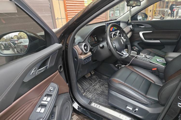 Used Wey VV5 2021 1.5T Two-Wheel Drive Smart Pioneer
