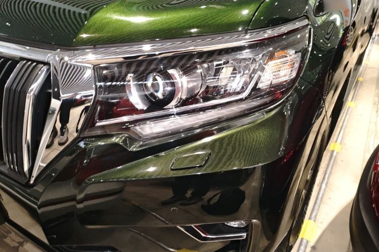 Used Toyota Prado 2018 3.5L Automatic TX-L with Rear-Mounted Spare Tire