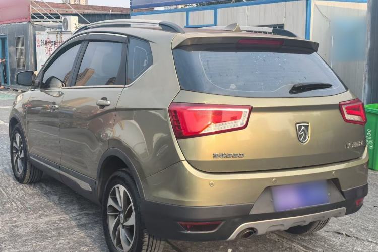 Used Baojun 560 2015 1.8L Manual Luxury Model
