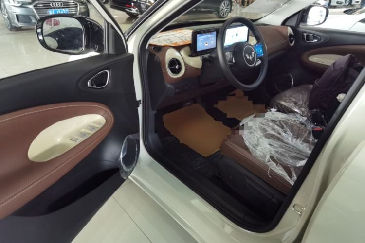 Used Wuling Bingo 2024 333 km Enjoyment Version
