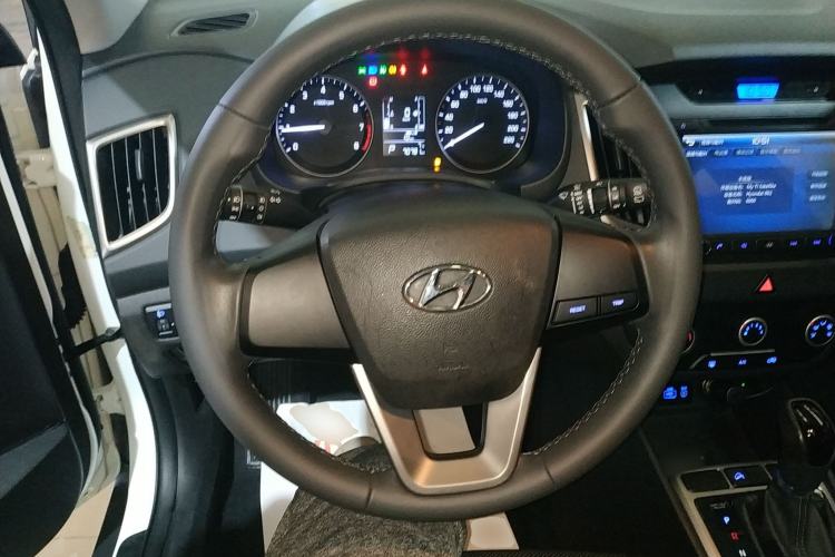 Used Hyundai ix25 2015 1.6L Automatic Two-Wheel Drive Smart GLS Trim
