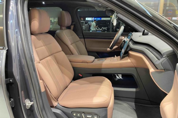 Used Nio ES8 2024 75 kWh