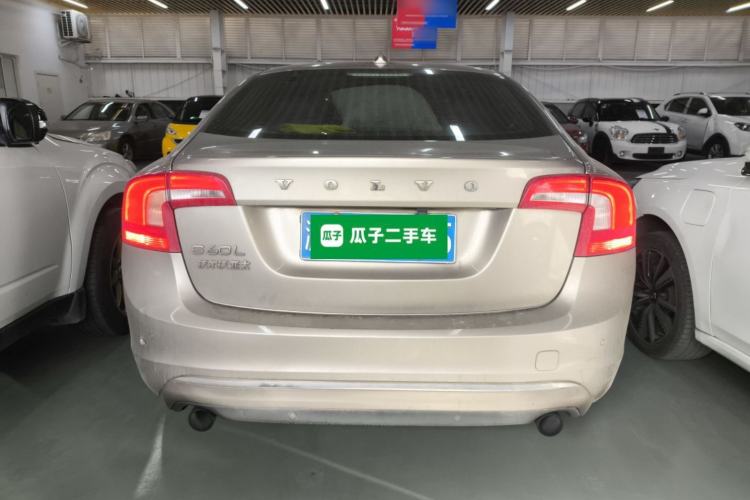 Used Volvo S60 2015 S60L 2.0T Zhiyuan Edition