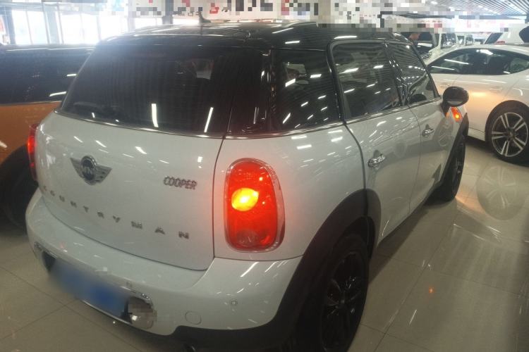 Used  Countryman 2014 1.6L COOPER Fun
