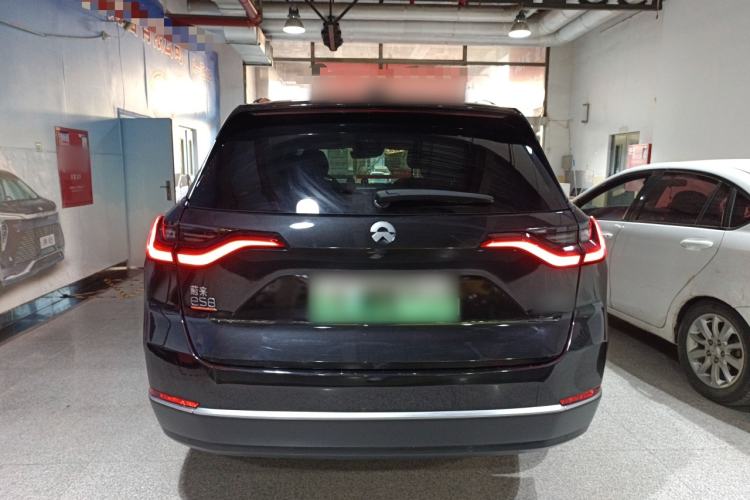 Used Nio ES8 2020 415 km Range 6-Seater Version
