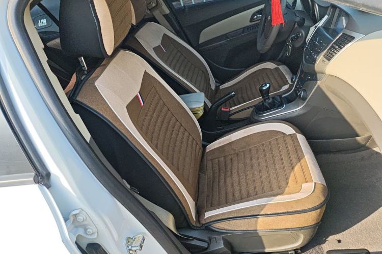 Used Chevrolet Cruze 2015 1.5L Classic SL MT
