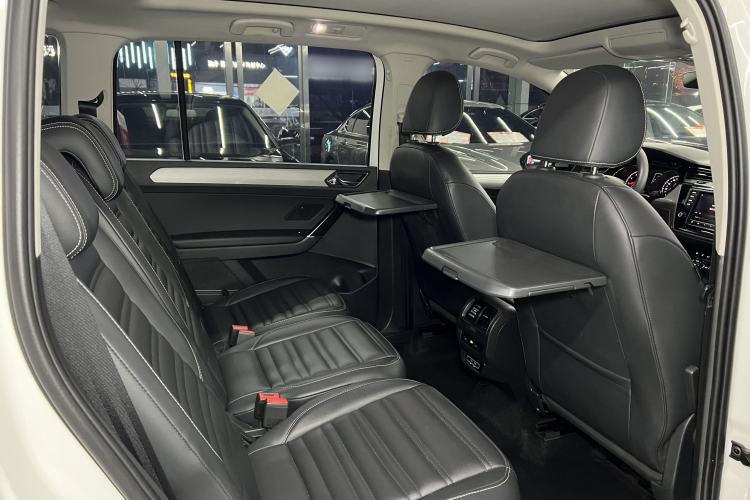 Used Volkswagen Touran 2018 Volkswagen Touran L 280TSI DSG Comfort Edition 7 Seats China V Emission Standard