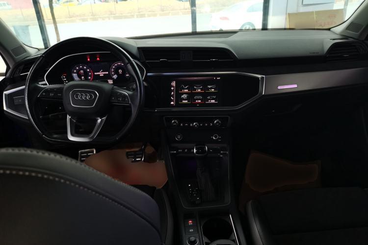 Used Audi Q3 2021 40 TFSI Fashion Dynamic Model