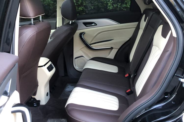 Used Bestune T77 2023 1.5T Automatic Luxury Model
