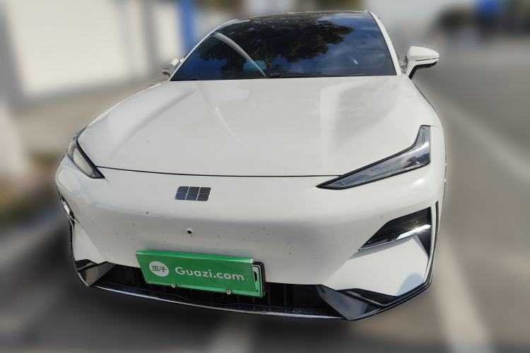 Used  E8 2024 665 km Range Rear-Drive Starship Long-Range Version