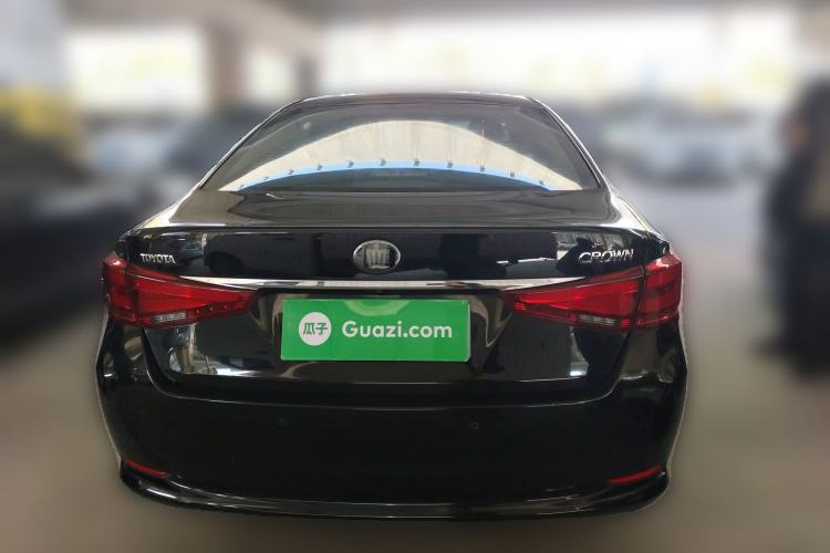 Used Toyota Crown 2015 2.5L Smart Edition
