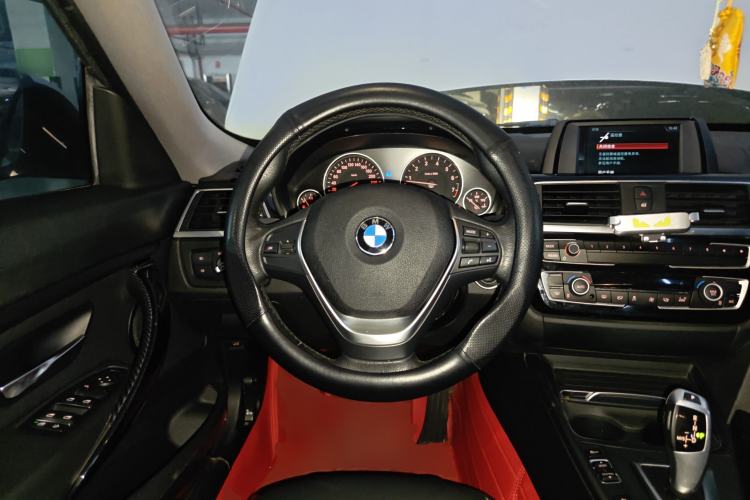 Used BMW 3 Series GT 2018 320i Sport Edition
